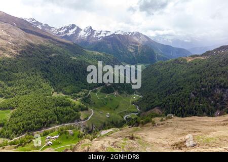 Timmelsjoch ist ein Hochgebirgspass, der eine Verbindung durch die Ötztal Alpen entlang der Grenze zwischen Österreich und Italien herstellt. Stockfoto