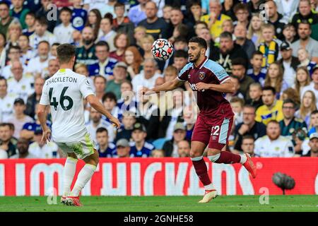 Leeds, Großbritannien. September 2021. Sagte, Benrahma #22 von West Ham United kontrolliert den Ball in Leeds, Vereinigtes Königreich am 9/25/2021. (Foto von James Heaton/News Images/Sipa USA) Quelle: SIPA USA/Alamy Live News Stockfoto