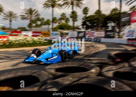 Long Beach, Kalifornien, USA. September 2021. ALEX PALOU (10) aus Barcelona, Spanien, übt für den Acura Grand Prix von Long Beach in den Straßen von Long Beach in Long Beach, Kalifornien. (Bild: © Brandon Carter Grindstone Media/ASP via ZUMA Press Wire) Stockfoto