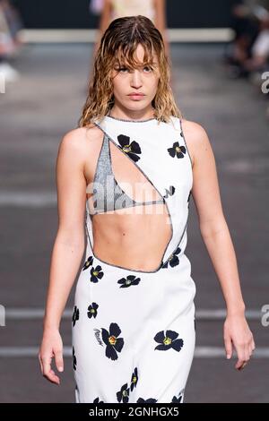 Mailand, Italien. September 2021. Georgia May Jagger auf MISSONI SS22 Landebahn während der Milan Fashion Week am 2021. September - Mailand, Italien. 24/09/2021 Credit: dpa picture Alliance/Alamy Live News Stockfoto