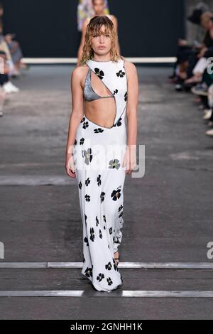 Mailand, Italien. September 2021. Georgia May Jagger auf MISSONI SS22 Landebahn während der Milan Fashion Week am 2021. September - Mailand, Italien. 24/09/2021 Credit: dpa picture Alliance/Alamy Live News Stockfoto