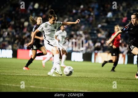 Bridgeview, Usa. September 2021. Sophia Smith #9, Portland Thorns schießt den Ball während des Spiels am 25. September im Seat Geek Stadium Credit: SPP Sport Press Foto. /Alamy Live News Stockfoto