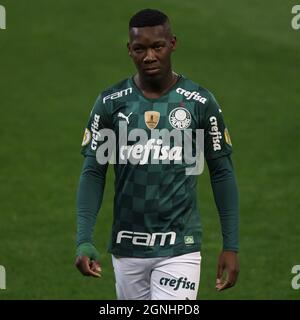 Patrick de Paula von Palmeiras während der Campeonato Brasileiro (Brasilianische Nationalliga) Serie A Fußballspiel zwischen Corinthians und Palmeiras in der Neo Quimica Arena in Sao Paulo, Brasilien. Corinthians gewann das Spiel 2-1, wobei beide Tore vom Ex-Palmeiras-Spieler Roger Guedes erzielt wurden. Gabriel Menino traf für Palmeiras. Das Ergebnis lässt Palmeiras noch auf dem zweiten Platz und Korinther auf dem sechsten. Kredit: SPP Sport Pressefoto. /Alamy Live News Stockfoto