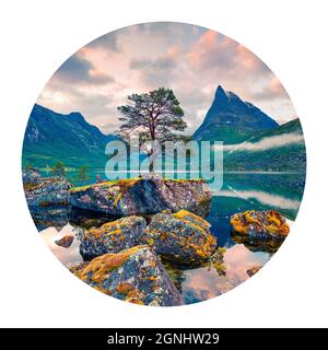 Runde Ikone der Natur mit Landschaft. Fantastischer Sommeraufgang auf dem Innerdalsvatna See. Wunderbare Morgenszene von Norwegen, Europa. Fotografie in einem Kreis Stockfoto