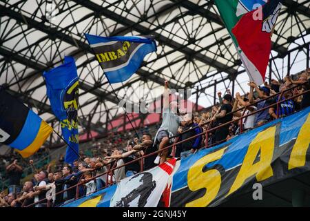 Fangemeinde Internazionale während der italienischen Meisterschaft Serie A Fußballspiel zwischen dem FC Internazionale und Atalanta Bergame am 25. September 2021 im Giuseppe Meazza Stadion in Mailand, Italien - Foto: Alessio Morgese/DPPI/LiveMedia Stockfoto