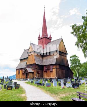 Ringebu, Norwegen - Juni 17 2006: Stabkirche Ringebu. Erbaut um 1220.. Stockfoto