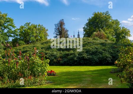 Bad Muskau an der polnischen Grenze, mit einem herrlichen Park und Schluss vom Fürst Pückler / Grenze zu Polen, Fürst Pückler Park mit Schloss Stockfoto