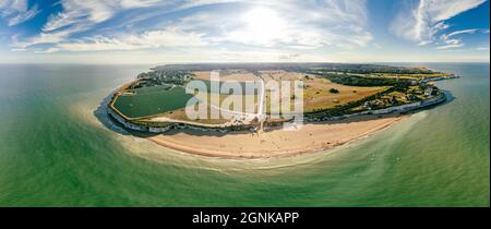 Drohne Luftaufnahme des Strandes und der weißen Klippen, Botany Bay, England, Großbritannien Stockfoto