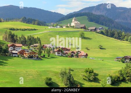 Schloss Tor, Gadertal, St. Martin in Badia, Südtirol, Dolomiten, Südtirol, Italien Stockfoto