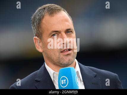 London, Großbritannien. 25. September 2021 - Chelsea gegen Manchester City - die Premier League - Stamford Bridge TV-Experte Joe Cole vor dem Spiel auf der Stamford Bridge. Bildnachweis : © Mark Pain / Alamy Live News Stockfoto