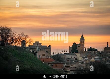 Sonnenuntergang in der Stadt Toledo. Februar 2019 Spanien Stockfoto