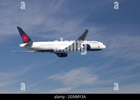 Air Canada Boeing 777-300ER C-FITW Stockfoto