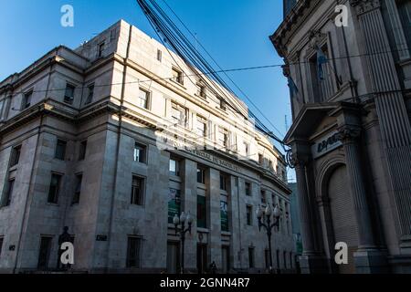 Neues Gebäude der Bank of Santa Fe in Rosario, Argentinien Stockfoto