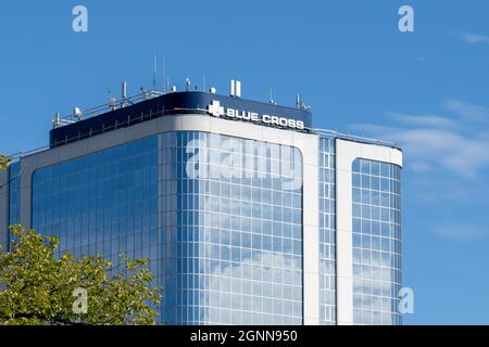 Etobicoke, Toronto, Kanada - 26. September 2021: Bürogebäude Blue Cross in Etobicoke, Toronto, Kanada. Stockfoto