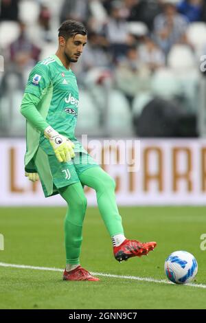 Turin, Italien, 26. September 2021. Mattia Perin von Juventus während des Spiels der Serie A im Allianz Stadium, Turin. Bildnachweis sollte lauten: Jonathan Moscrop / Sportimage Kredit: Sportimage/Alamy Live News Stockfoto