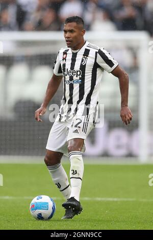 Turin, Italien, 26. September 2021. Alex Sandro von Juventus während des Spiels der Serie A im Allianz Stadium, Turin. Bildnachweis sollte lauten: Jonathan Moscrop / Sportimage Kredit: Sportimage/Alamy Live News Stockfoto