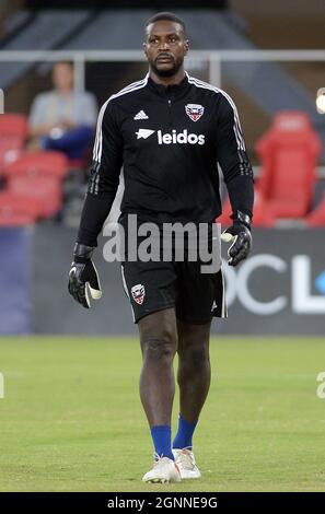 Washington, DC, USA. September 2021. 20210925 - D.C. United-Torwart BILL HAMID (24) wärmt sich vor dem MLS-Spiel gegen den FC Cincinnati auf dem Audi-Feld in Washington auf. (Bild: © Chuck Myers/ZUMA Press Wire) Stockfoto