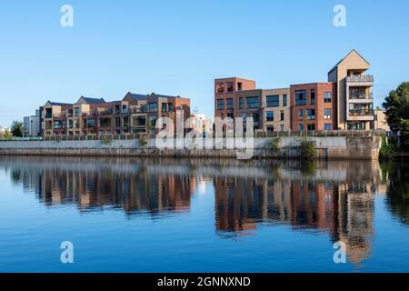 Die Trent Basin Development von der anderen Seite des RiverTrent, Nottingham Nottinghamshire England Großbritannien Stockfoto