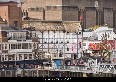Shakespeare's Globe Theatre Exterieur, London, Großbritannien 2021 Stockfoto
