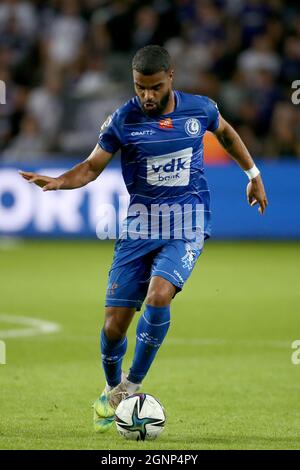 BRUSSEL, BELGIEN - 23. SEPTEMBER: Christopher Operi von KAA Gent während des Jupiler Pro League-Spiels zwischen RSC Anderlecht und KAA Gent am 23. September 2021 im Lotto Park in Brussel, Belgien (Foto: Perry vd Leuvert/Orange Picicors) Stockfoto