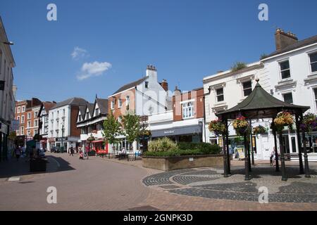 Ansichten der High Street in Banbury, Oxfordshire in Großbritannien, aufgenommen am 26. Juni 2020 Stockfoto