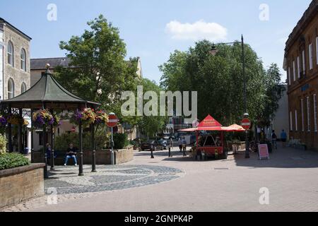 Ansichten der High Street in Banbury, North Oxfordshire, Großbritannien, aufgenommen am 26. Juni 2020 Stockfoto