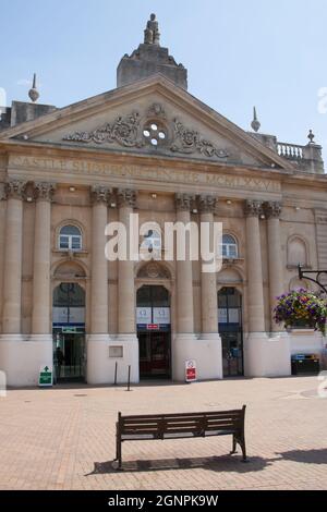 Das Einkaufszentrum Castle Quay in Banbury, Oxfordshire, Großbritannien, wurde am 26. Juni 2020 aufgenommen Stockfoto