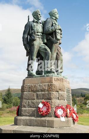 Gedenkstätte in den schottischen Highlands für die Kommandos, die hier für den Weltkrieg 2 trainiert haben Stockfoto
