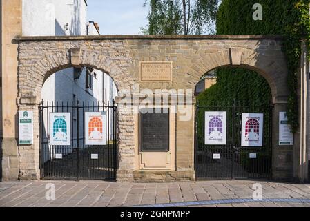 John Wesley Bristol, Ansicht der Gedenktafel zur Erinnerung an die erste methodistische Kapelle von John Wesley, Bristol, Großbritannien, England Stockfoto