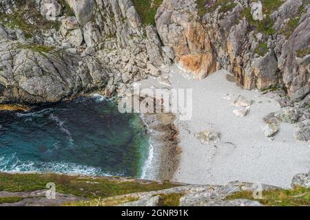 ÅNA-SIRA, NORWEGEN - SEPTEMBER 08. Schöner Felssand am Berg Brufjell. Stockfoto