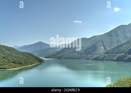 Kloster Ananuri, Georgien, HDR-Bild Stockfoto