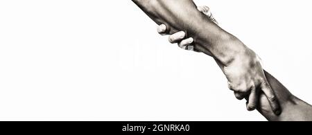 Nahaufnahme Hilfe Hand. Helfende Hand Konzept, Unterstützung. Helfende Hand ausgestreckt, isolierter Arm, Erlösung. Zwei Hände, helfende Arm eines Freundes, Teamarbeit Stockfoto
