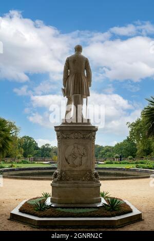 Der Schlosspark In Sanssouci Mit Seinen Sehenswürdigkeiten Und Historischen Gebäuden Stockfoto