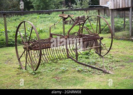 Antiker Heurake, Pferdegezogener, New Forest, Hampshire, England Stockfoto