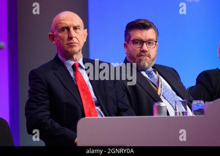 Brighton, Großbritannien. 27. September 2021. Schatten-Verteidigungsminister John Healey im Bild auf der Labour Party Konferenz 2021 in Brighton. Bilddatum: Montag, 27. September 2021. Bildnachweis sollte lauten: Matt Crossick/Empics/Alamy Live News Stockfoto