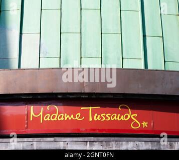 Nahaufnahme des Eingangs von Madame Tussauds, dem berühmten Wachsmuseum in London Stockfoto