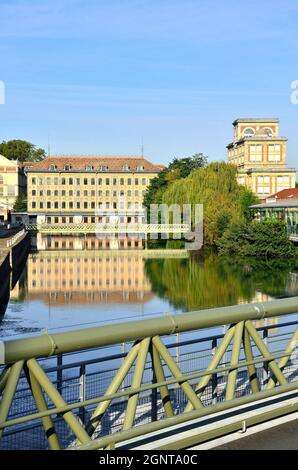 France, seine-et-Marne (77), Noisiel, la chocolaterie Menier sur la Marne, siège Social de Nestlé France, remarquable exemple d'architecture industrie Stockfoto