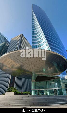 Frankreich, Hauts-de-seine (92), La Défense, la Tour EDF, architectes Pei Cobb Freed & Partners, Roger Saubot et Jean Rouit // Frankreich, Ile-de-france, Haut Stockfoto