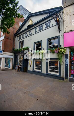 Das Bell Inn ist ein Pub im Zentrum von Nottingham Stockfoto