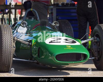 1962 Lotus-Climax 25, bei Goodwood Motor Circuit 2021 Stockfoto