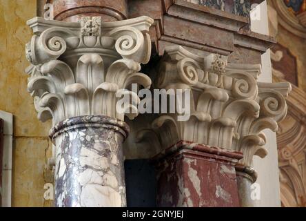 Säule auf dem St. Ignatius von Loyola in der Kirche der Heiligen Katharina von Alexandrien in Zagreb, Kroatien Stockfoto