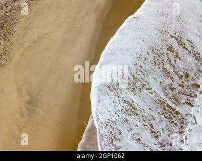 Drone Blick auf die wunderschönen portugiesischen Strand der Costa Nova do Prado - Aveiro Stockfoto