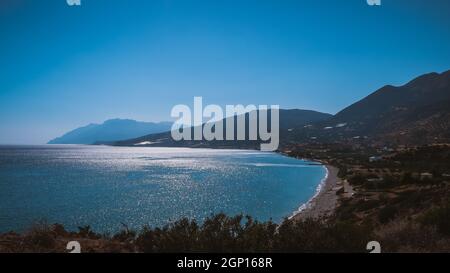 Küstenlandschaft des libyschen Meeres in Keratokampos, Kreta Stockfoto