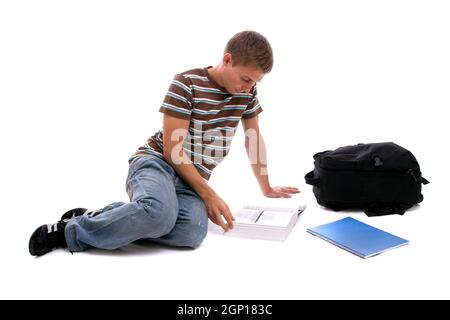 Junge Menschen studieren, isoliert auf weißem Hintergrund Stockfoto