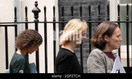 London, Großbritannien. September 2021. Liz Truss, Außenministerin, kommt bei 10 Downing Street London an Kredit: Ian Davidson/Alamy Live News Stockfoto