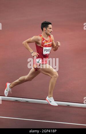 Ignacio Fontes bei den Olympischen Spielen 2020 in Tokio in den 1500 Metern. Stockfoto