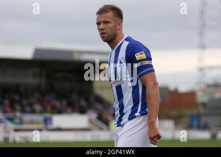 HARTLEPOOL, GROSSBRITANNIEN. 25. SEPTEMBER Hartlepool United's Nicky Featherstone während des Sky Bet League 2-Spiels zwischen Hartlepool United und Exeter City im Victoria Park, Hartlepool, am Samstag, den 25. September 2021. (Kredit: Mark Fletcher | MI News) Kredit: MI Nachrichten & Sport /Alamy Live News Stockfoto