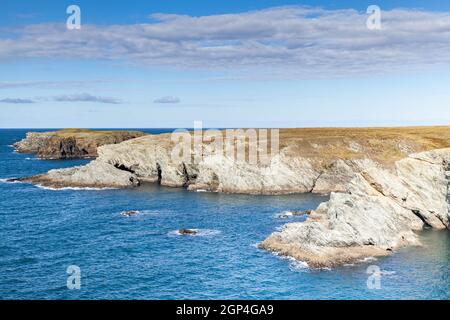 Die Felsen und Klippen im Ozean der berühmten Insel Belle Ile en Mer in Frankreich Stockfoto