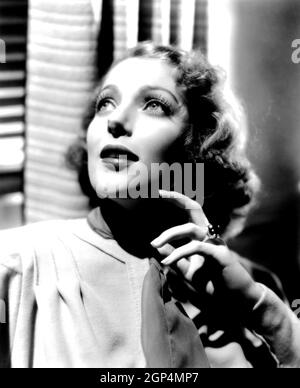 LOVE IS NEWS, Loretta Young, 1937. TM und Copyright ©20th Century-Fox Film Corp./Courtesy Everett Collection