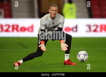 Middlesbrough, England, 28. September 2021. Robin Olsen von Sheffield Utd erwärmt sich vor dem Sky Bet Championship-Spiel im Riverside Stadium, Middlesbrough. Bildnachweis sollte lauten: Simon Bellis / Sportimage Stockfoto